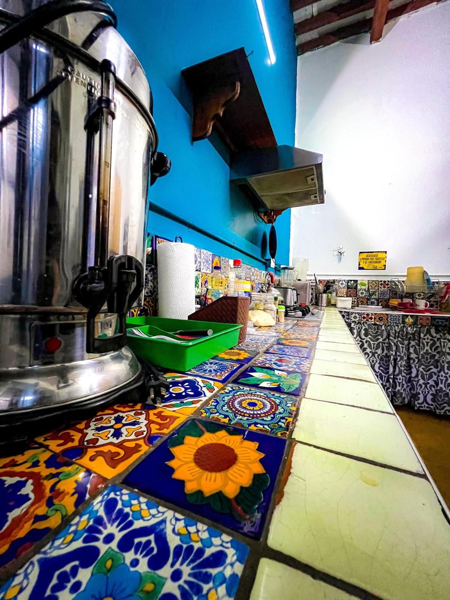 Sukha Hostel San Luis Сан-Луис-Потоси Экстерьер фото