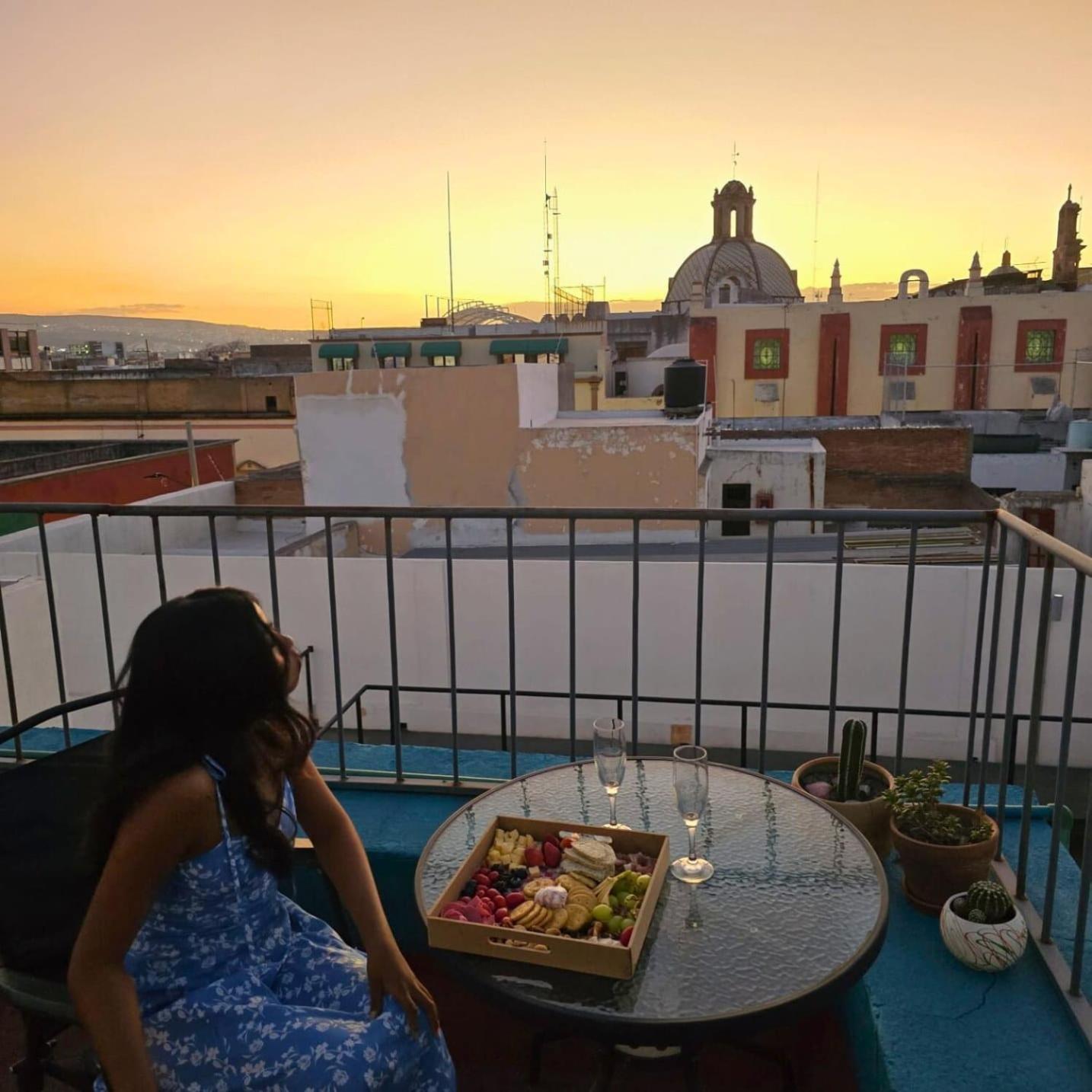 Sukha Hostel San Luis Сан-Луис-Потоси Экстерьер фото